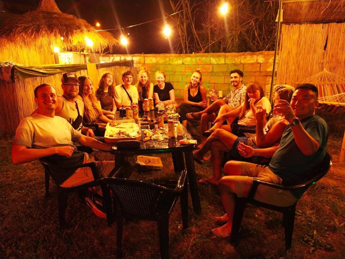 Pinegroove Hostel Vlora Zewnętrze zdjęcie