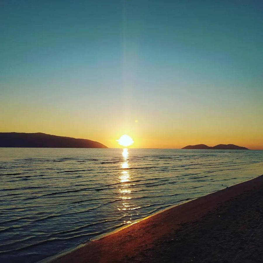 Pinegroove Hostel Vlora Zewnętrze zdjęcie