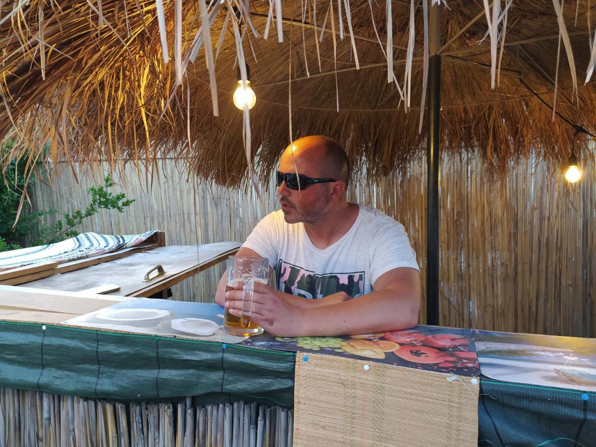 Pinegroove Hostel Vlora Zewnętrze zdjęcie
