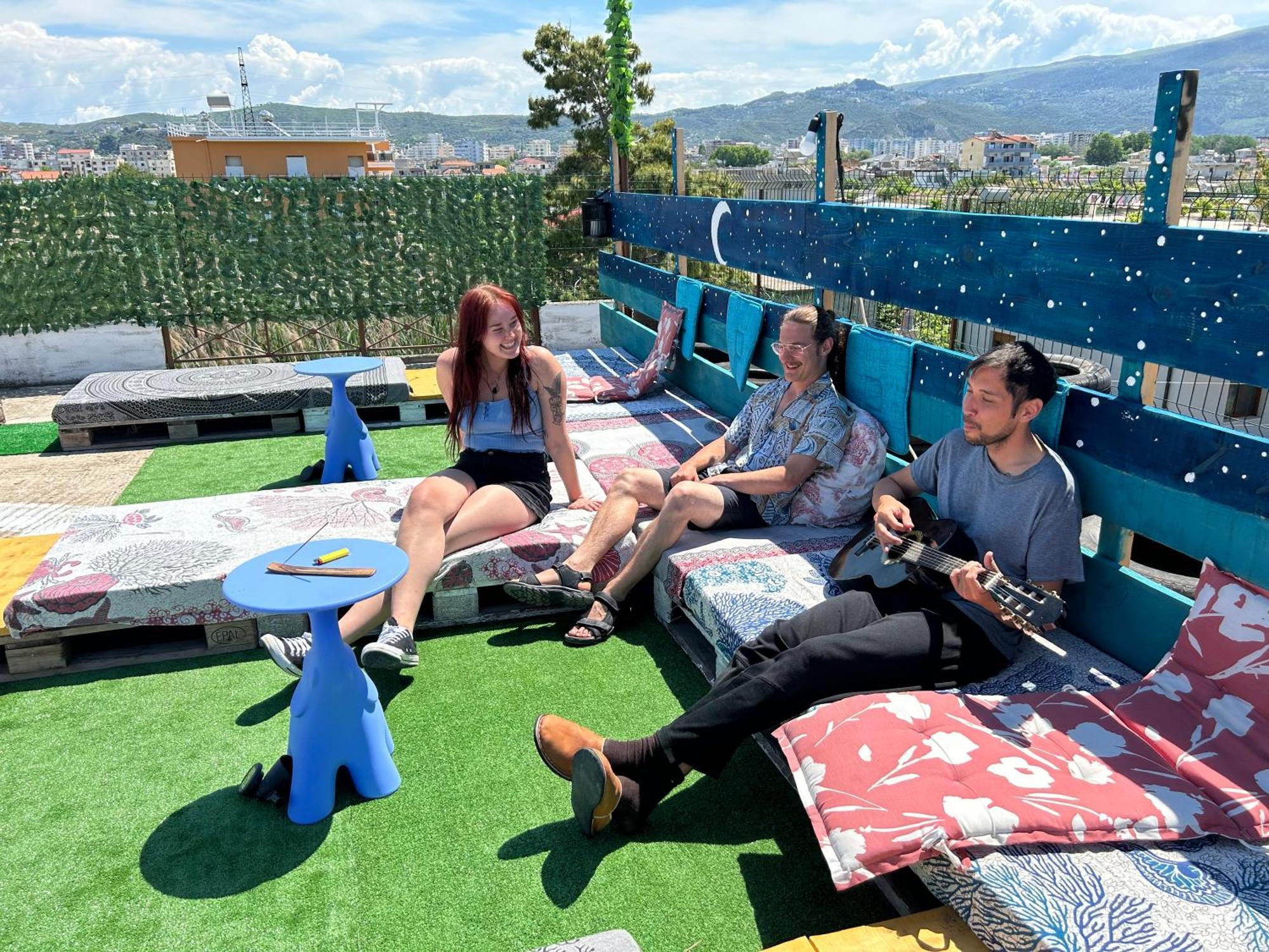 Pinegroove Hostel Vlora Zewnętrze zdjęcie